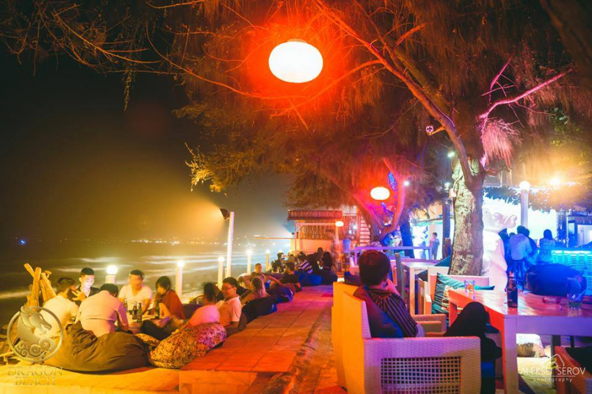 Top 2 quán bar Mũi Né, Phan Thiết view biển dành cho bạn chill hết nấc