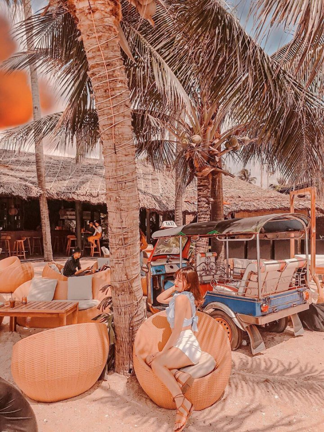 chameleon beach bar, dragon beach bar, homestay phan thiết, phan thiết, resort phan thiết, top 2 quán bar mũi né, phan thiết view biển dành cho bạn chill hết nấc