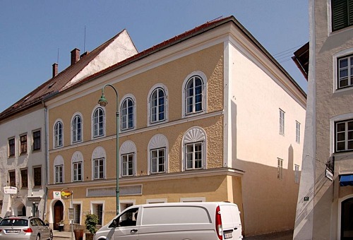 Ngôi nhà nơi Hitler được sinh ra