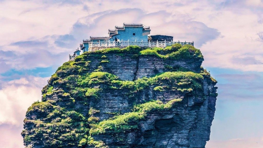 du lịch trung quốc, đẹp nhất, tour nước ngoài, cận cảnh 2 ngôi chùa cổ trên đỉnh núi đầy mây ở trung quốc