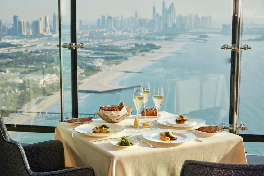 burj al arab, du lịch dubai, khách sạn 7 sao, văn hóa dubai, độ xa xỉ của khách sạn 7 sao dành cho giới siêu giàu ở dubai