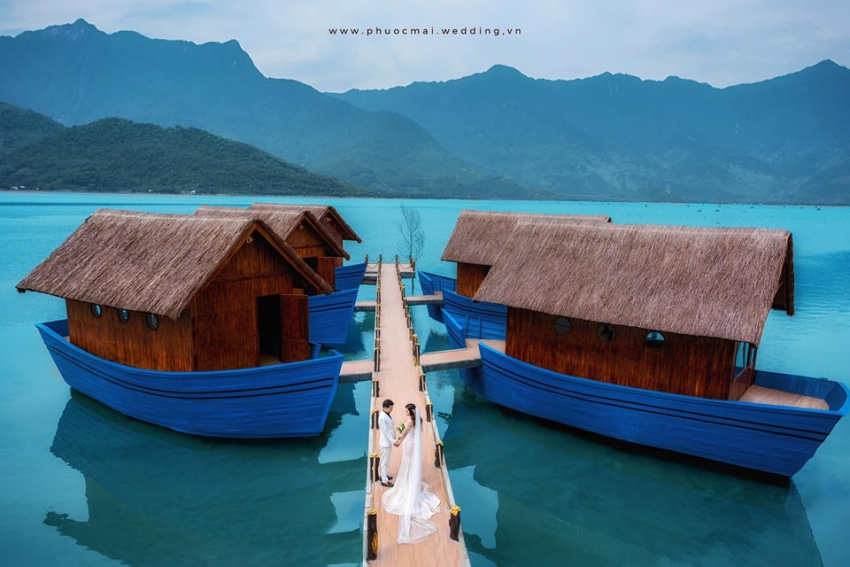 du lịch huế, khách sạn huế, khu nghỉ dưỡng huế, kinh nghiem du lich hue, resort huế, đầm lập an, du lịch huế đừng quên check-in nhà hàng hải sản vietpearl nổi trên vịnh đẹp như maldives