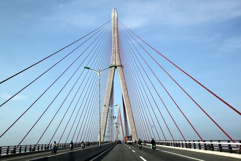 Review 11 cây cầu đẹp nhất Việt Nam năm 2022