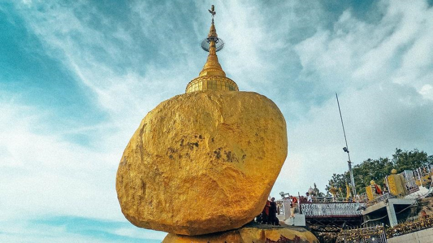 chùa shwedagon, du lịch bagan, du lịch myanmar, du lịch yangon, kinh nghiệm đi myanmar, điểm đến myanmar, những ngôi đền, chùa dát vàng, đính kim cương ở myanmar