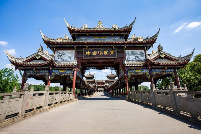 hoàng long khê, thị trấn xuất hiện trong hơn 100 bộ phim cổ trang trung quốc