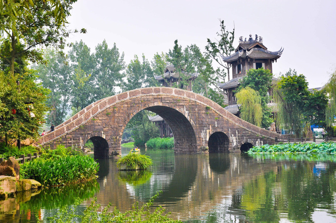 hoàng long khê, thị trấn xuất hiện trong hơn 100 bộ phim cổ trang trung quốc