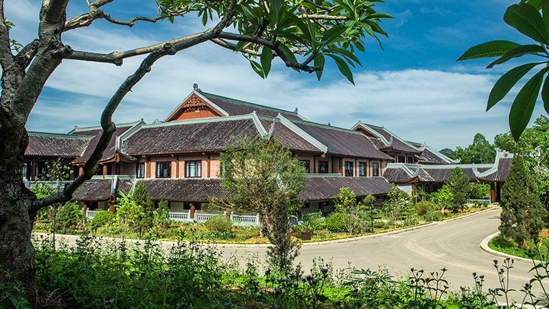 Top 5 Khách Sạn Ninh Bình 3 Sao View Đẹp Thoải Thích Sống Ảo