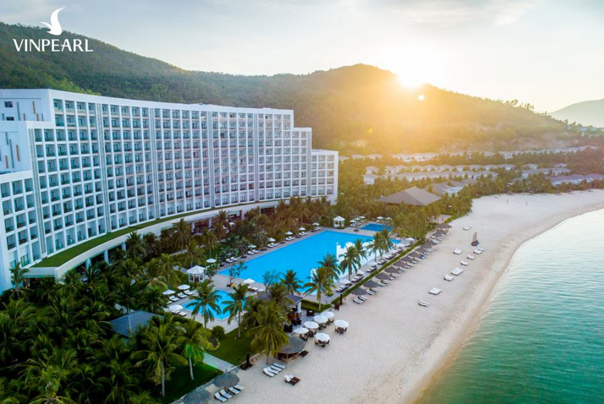 3N2Đ ở Vinpearl Resort & Spa Nha Trang Bay + vé máy bay + 6 bữa ăn + chỉ vui chơi VinWonders chỉ 6.399.000 đồng/khách