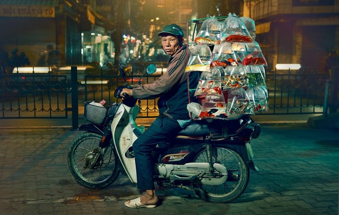 Những người lái xe máy ở Hà Nội dưới ống kính du khách Anh