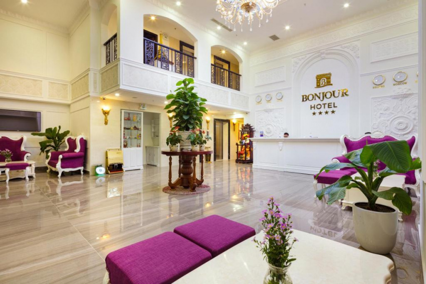 Check in Bonjour Hotel Nha Trang có tốt không: Giá phòng, Dịch vụ