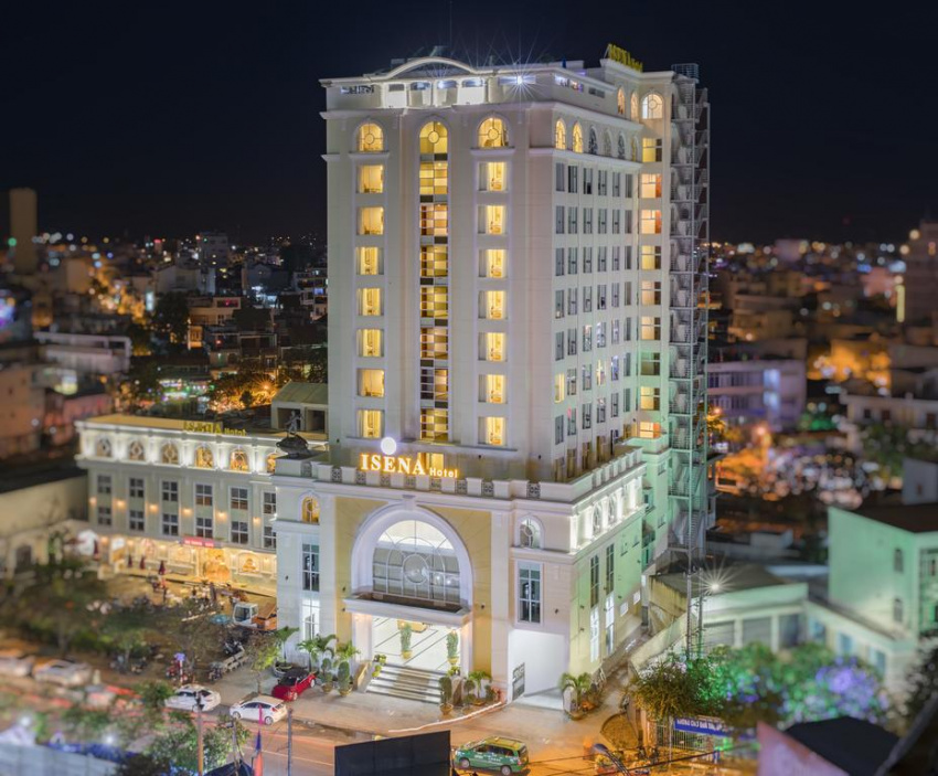 Tận hưởng kì nghỉ 30/4 với top 6 khách sạn Nha Trang chỉ từ 990.000 đồng/đêm