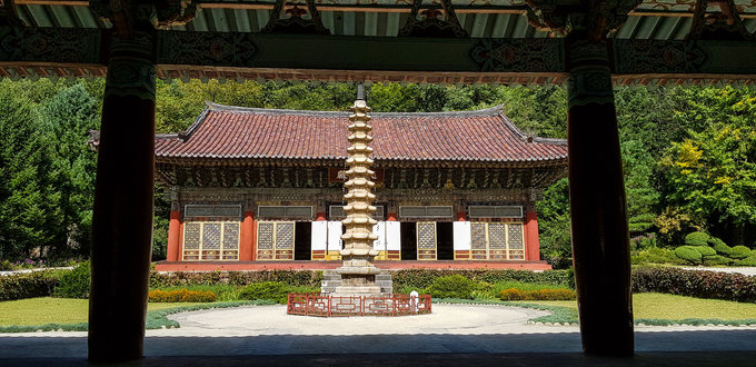 Ngôi chùa cổ 1.000 năm tuổi nổi tiếng nhất Triều Tiên