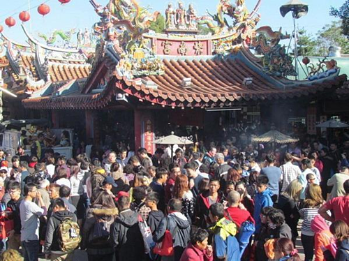 ẩm thực đải loan, chùa zhushan zinan, du lịch đài loan, nơi người dân túng thiếu có thể đến vay tiền ở đài loan