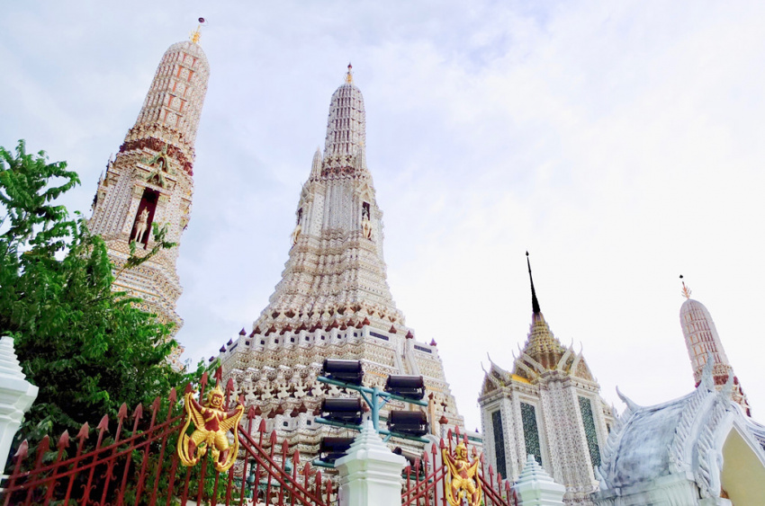 chùa wat arun, du lịch bangkok, khách sạn bangkok, ngôi chùa tuyệt đẹp ở thái lan được giới trẻ rần rần check-in