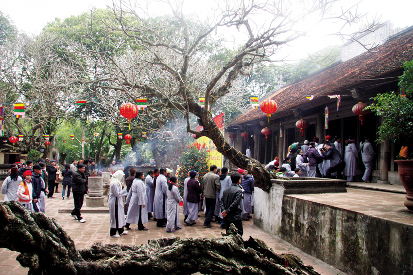 Top 13 ngôi chùa nổi tiếng đẹp và linh thiêng nhất Việt Nam