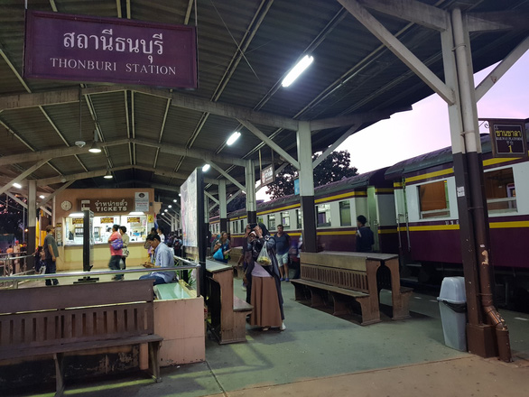 du lịch bangkok, du lịch kanchanaburi, kanchanaburi, khách sạn bangkok, sông kwai, kanchanaburi thơ mộng bên dòng sông kwai