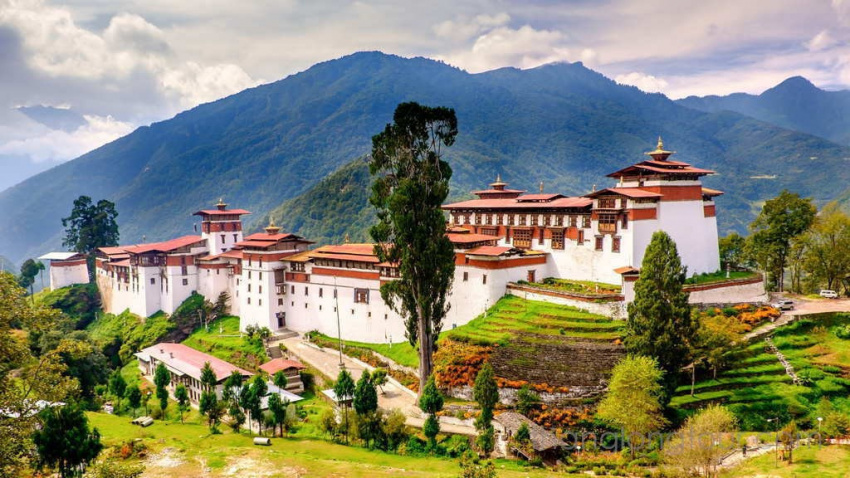 du lịch bhutan, tham quan bhutan, thủ đô thimphu, tour du lịch bhutan, điểm đến bhutan, kinh nghiệm du lịch bhutan, quốc gia hạnh phúc nhất thế giới