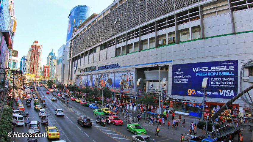 3N2Đ ở Centara Watergate Pavillion Bangkok + vé máy bay + ăn sáng chỉ từ 5.699.000 đồng/khách