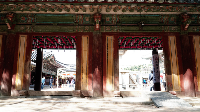 chùa bulguksa, du lịch seoul, tham quan seoul, thành phố gyeongju, ngôi chùa xây bằng đá hơn 1.000 năm tuổi ở hàn quốc