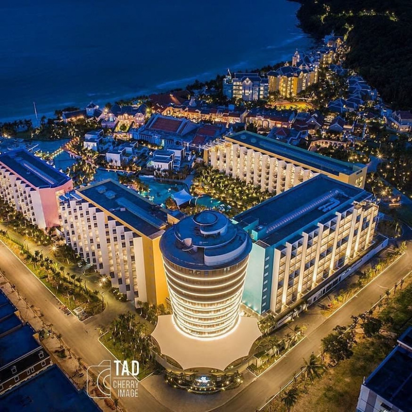 3N2Đ ở Premier Residences Phú Quốc Emerald Bay + Vé máy bay + Đưa đón sân bay chỉ 2.899.000 đồng/khách