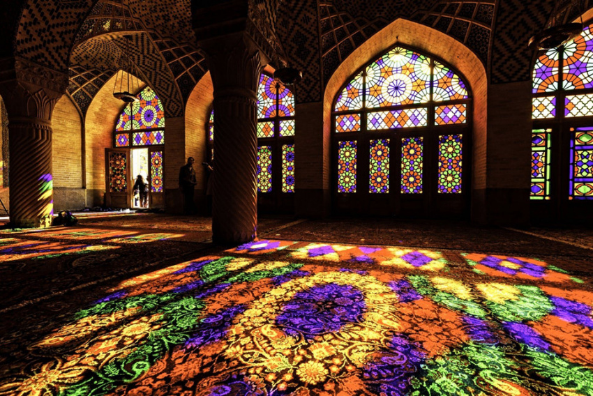 du lịch iran, điểm đến châu á, điểm đến iran, nhà thờ hồi giáo rực rỡ nhất thế giới có gì đặc biệt?