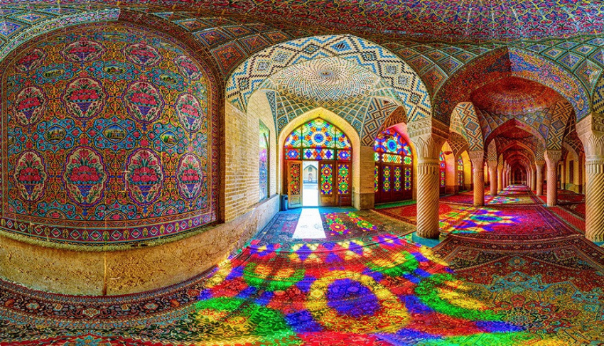 du lịch iran, điểm đến châu á, điểm đến iran, nhà thờ hồi giáo rực rỡ nhất thế giới có gì đặc biệt?
