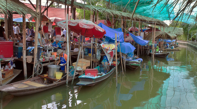 chợ nổi damnoen saduak, du lịch bangkok, khách sạn bangkok, 5 chợ nổi nhất định phải tham quan khi tới thái lan