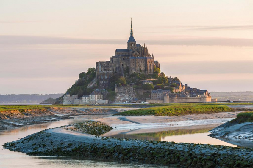 Lâu đài Mont Saint Michel Pháp, những bí ẩn chưa lời giải đáp