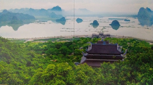 Chùa Tam Chúc uy nghiêm nơi cảnh tiên ‘Vịnh Hạ Long trên cạn’ ở Hà Nam