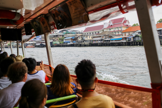du lịch bangkok, khách sạn bangkok, sông chao phraya, đi buýt sông ngắm những ngôi chùa nổi tiếng ở bangkok