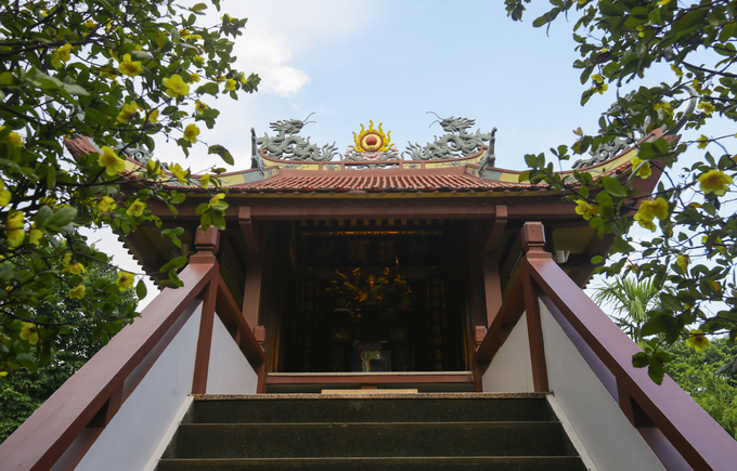 du lịch tphcm, chùa một cột hơn 50 năm tuổi ở sài gòn