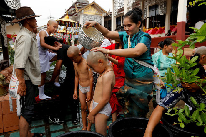 du lịch bangkok, nghi lễ poy sang long, poy sang long, nghi lễ ‘quy y cửa phật’ của những cậu bé xinh như hoa ở thái lan