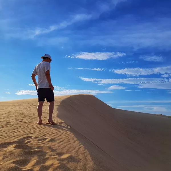 tiểu sa mạc việt nam, đồi cát việt nam, đồi cát đỏ, đồi cát trắng, đồi cát bay, bàu trắng, đồi cát mũi né, đồi cát nam cương, đồi cát mũi dinh, đồi cát phương mai, đồi cát đầm môn, đồi cát quang phú, tưởng đâu sahara, ngay tại việt nam cũng có 7 “tiểu sa mạc” siêu đẹp tha hồ cho bạn hóa thành du mục
