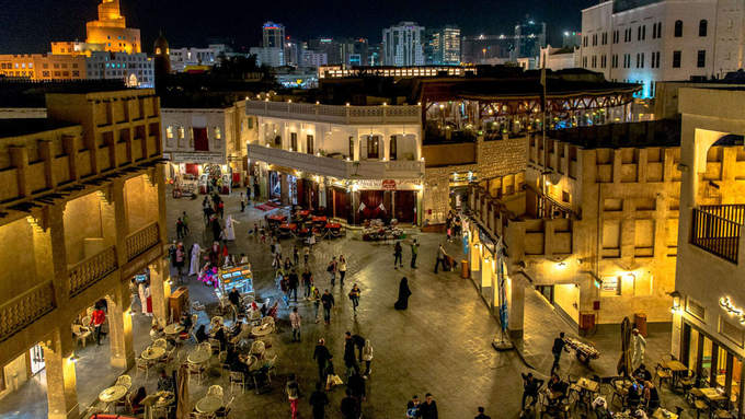 Bên trong khu ‘chợ đứng’ ở thủ đô Qatar