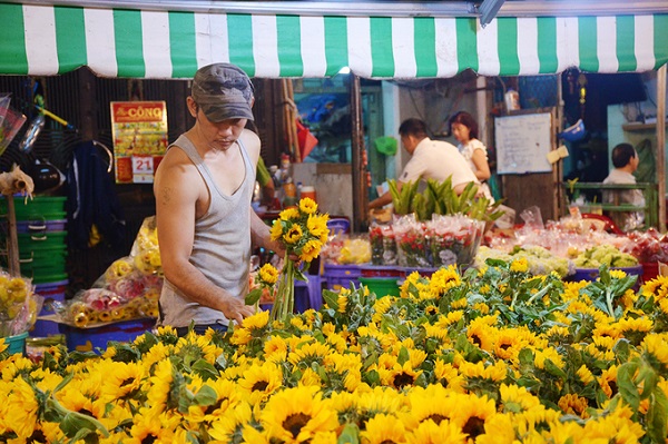 Ngôi chợ hơn 30 năm ‘không ngủ’ ở Sài Gòn