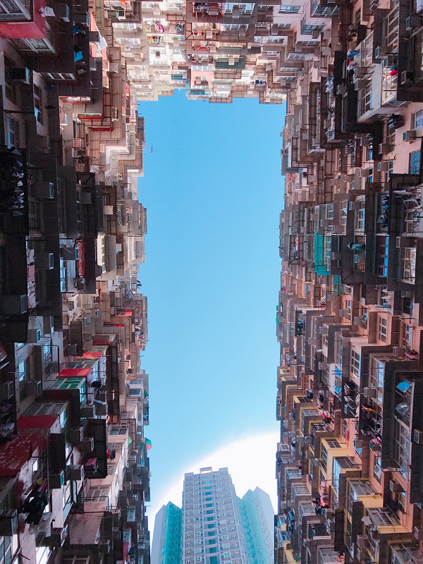Montane Mansion – chung cư ‘nhìn mỏi cổ’ ở Hong Kong
