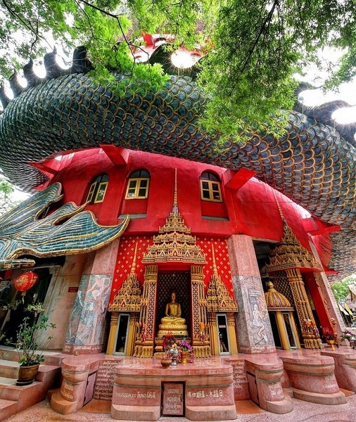 du lịch bangkok, khách sạn bangkok, wat samphran, đền wat samphran, ngôi đền rồng uốn lượn độc đáo ở thái lan