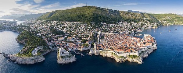 Dubrovnik – đô thị cổ được bảo tồn nguyên vẹn ở Croatia