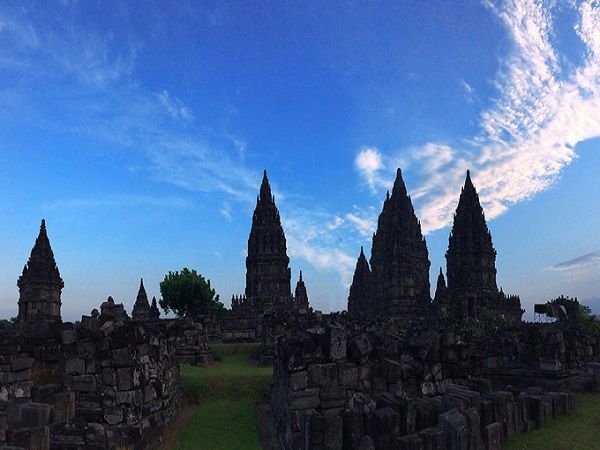 du lịch indonesia, khách sạn indonesia, kinh nghiệm đi indonesia, đền prambanan, đền hindu hơn nghìn năm tuổi ở indonesia