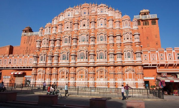 Cung điện gần 1.000 cửa sổ ở Ấn Độ
