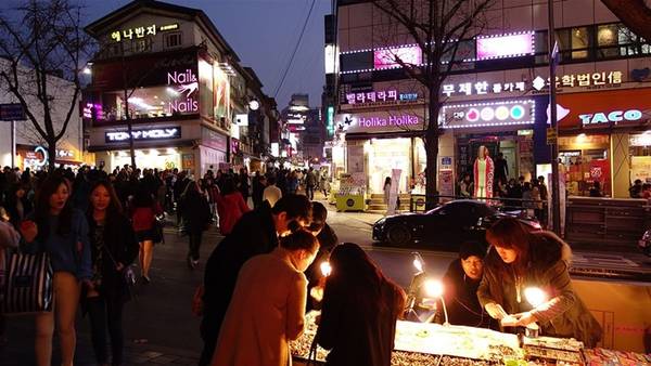 Điểm ăn chơi nổi tiếng ở bốn làng đại học Seoul