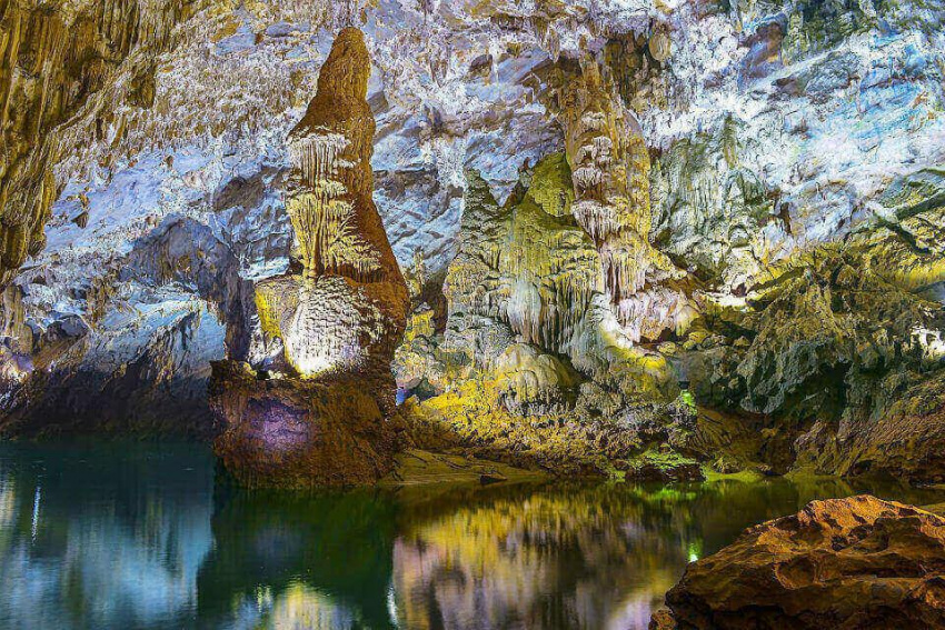 Đến Quảng Bình đừng quên khám phá những hang động đẹp nổi tiếng