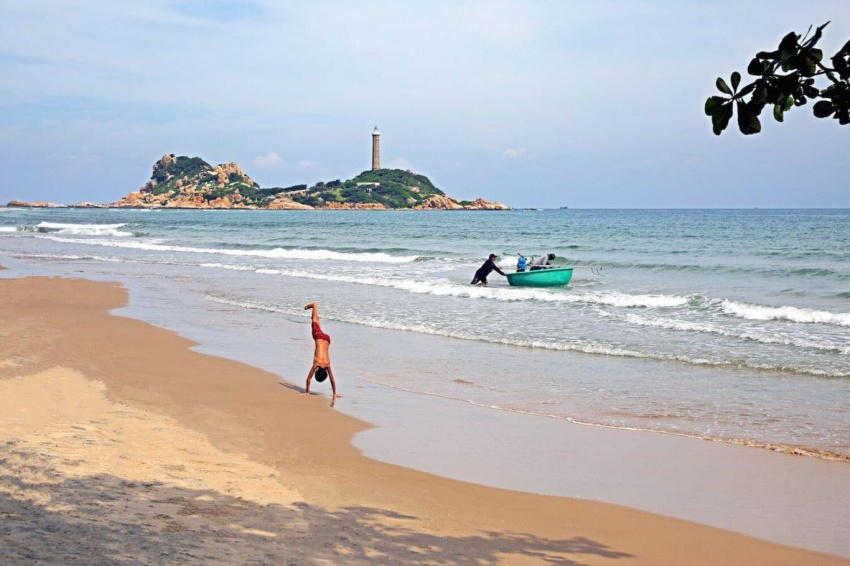 Du lịch Hàm Thuận Nam khám phá biển xanh mát lành