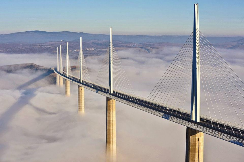 Gọi tên 5 cây cầu ấn tượng nhất trên thế giới