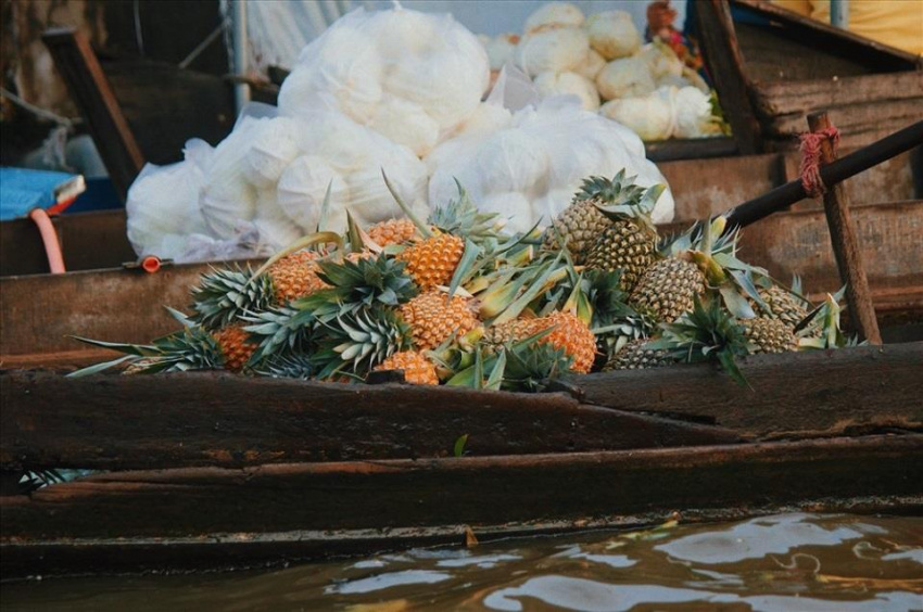 Chợ nổi Ngã Năm, hương vị quê nhà trên con nước