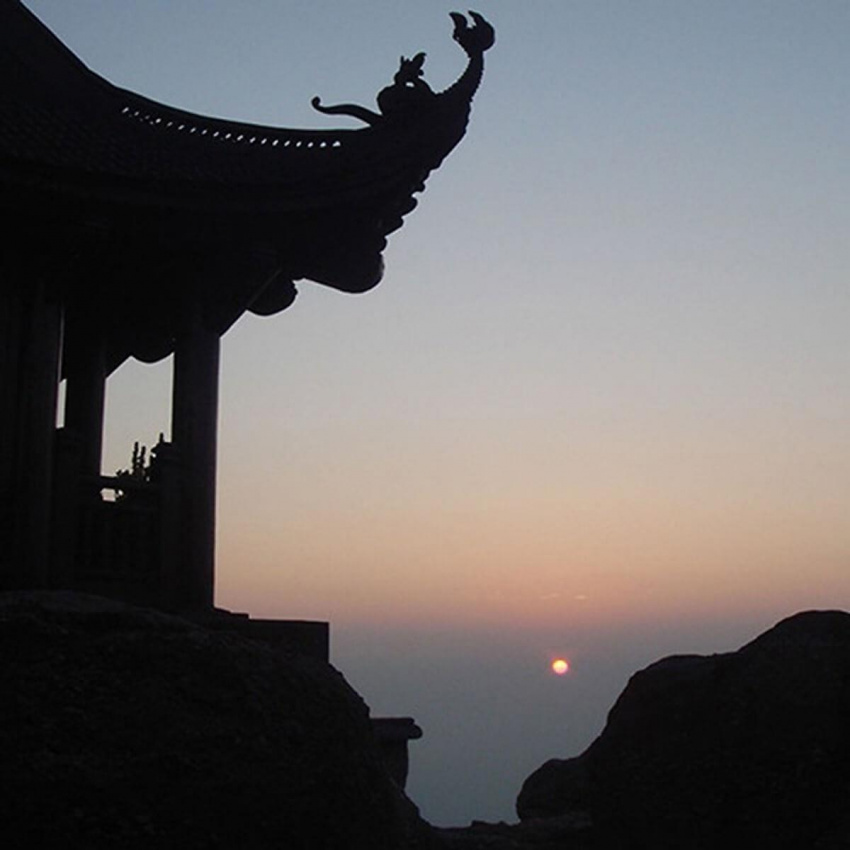 Độc đáo ngôi chùa đồng lớn nhất Châu Á trên non thiêng Yên Tử