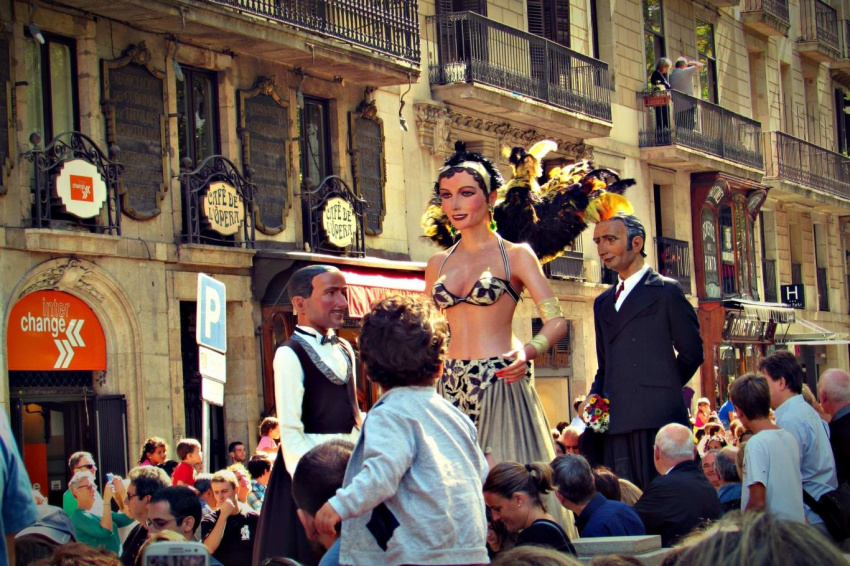 Lễ hội La Merce, bữa tiệc đường phố độc đáo của người Tây Ban Nha