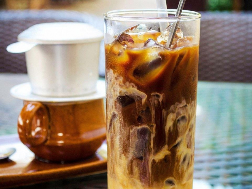 5 kiểu uống cà phê độc đáo của người Hà Nội