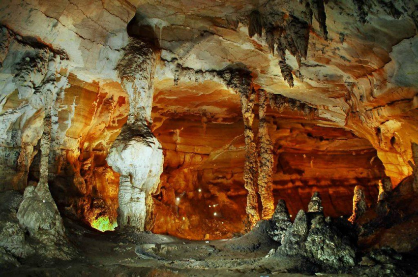 5 hang động Quảng Bình còn nhiều điều mới lạ thỏa sức khám phá