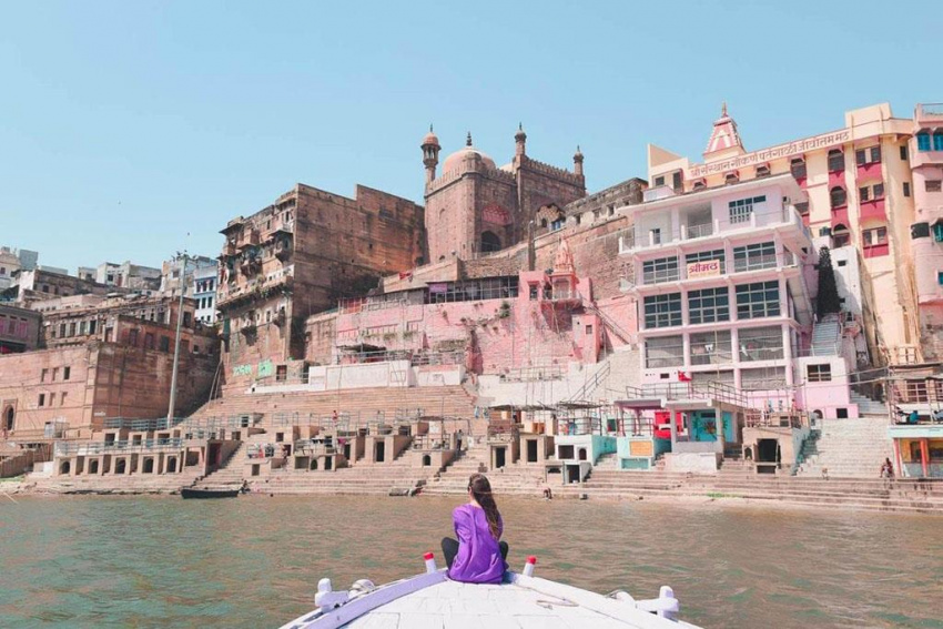 Đến Ấn Độ, gột rửa bụi trần trên dòng sông Hằng linh thiêng